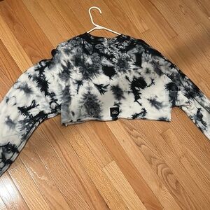 Alo tie dyed Cropped sweatshirt size medium